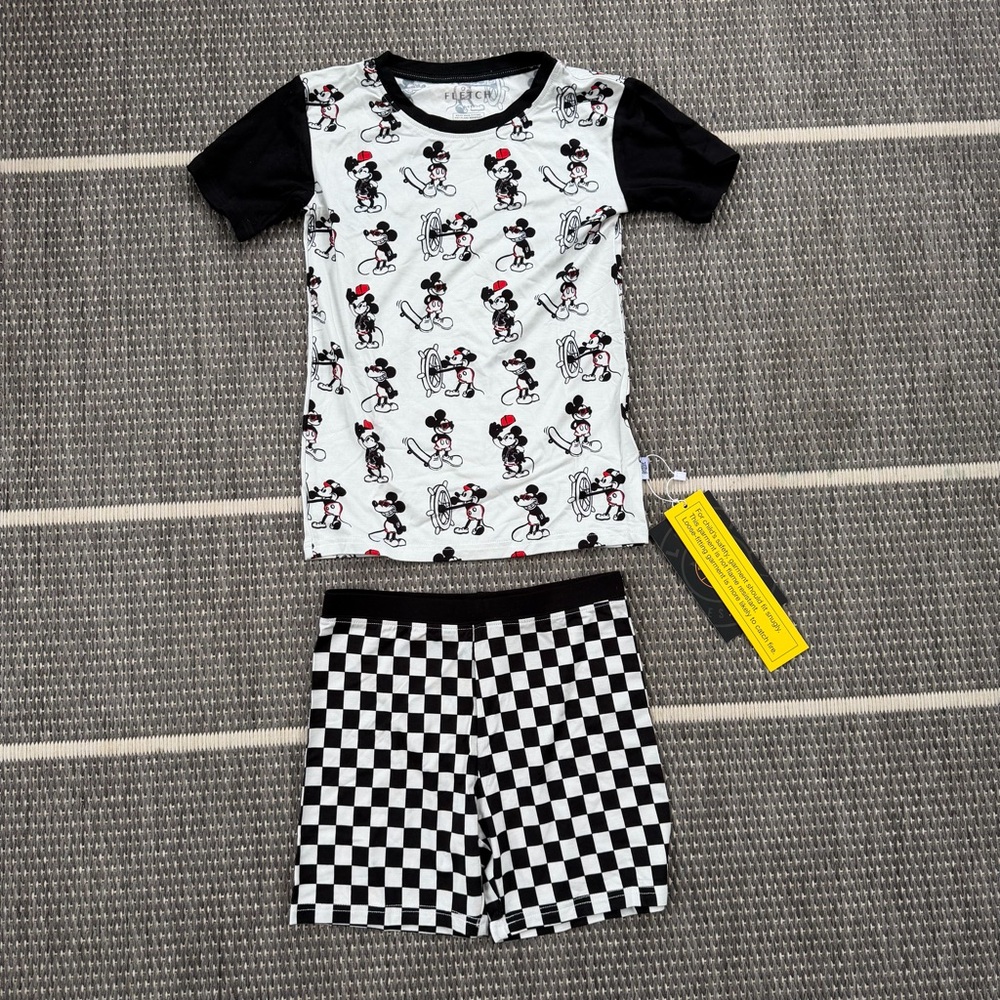 Disney Magic Mickey Mouse 2 Piece Bamboo Shorts Set, 5/6
